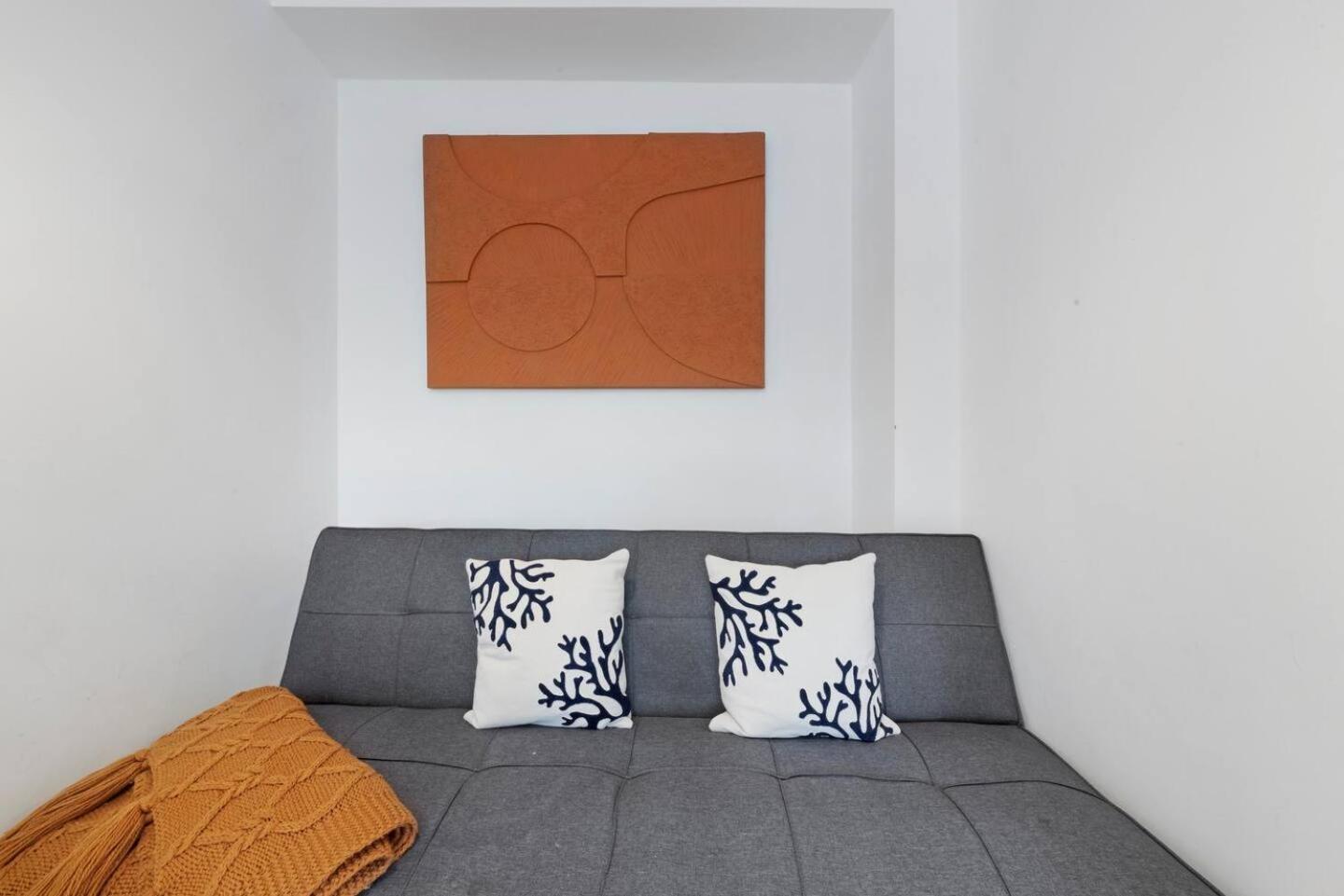 2 Bed Apartment- Finsbury Park Station B Londra Esterno foto