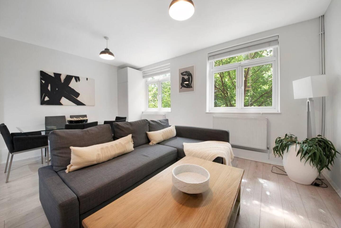 2 Bed Apartment- Finsbury Park Station B Londra Esterno foto